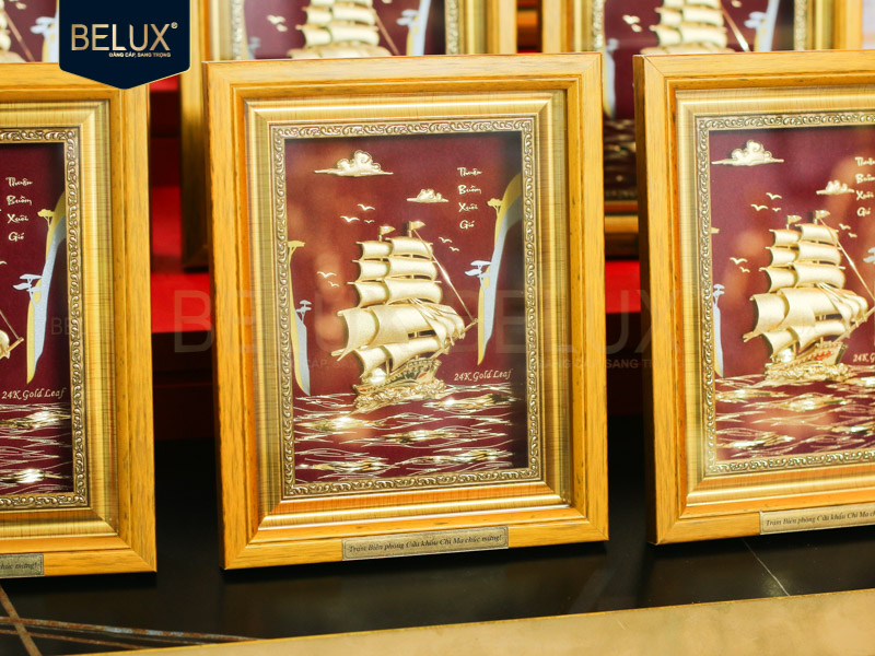 Lô 90 tranh thuyền dát vàng 24k 25x20cm thiết kế theo yêu cầu